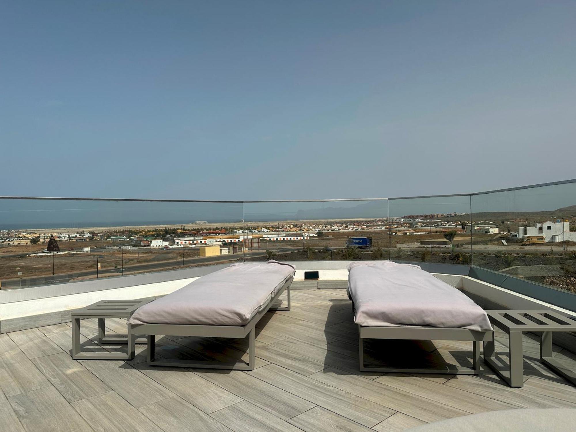 Villa Poseidon Corralejo With Private Heated Pool, Sauna And Stunning Volcano Views By Amazzzing Travel Buitenkant foto