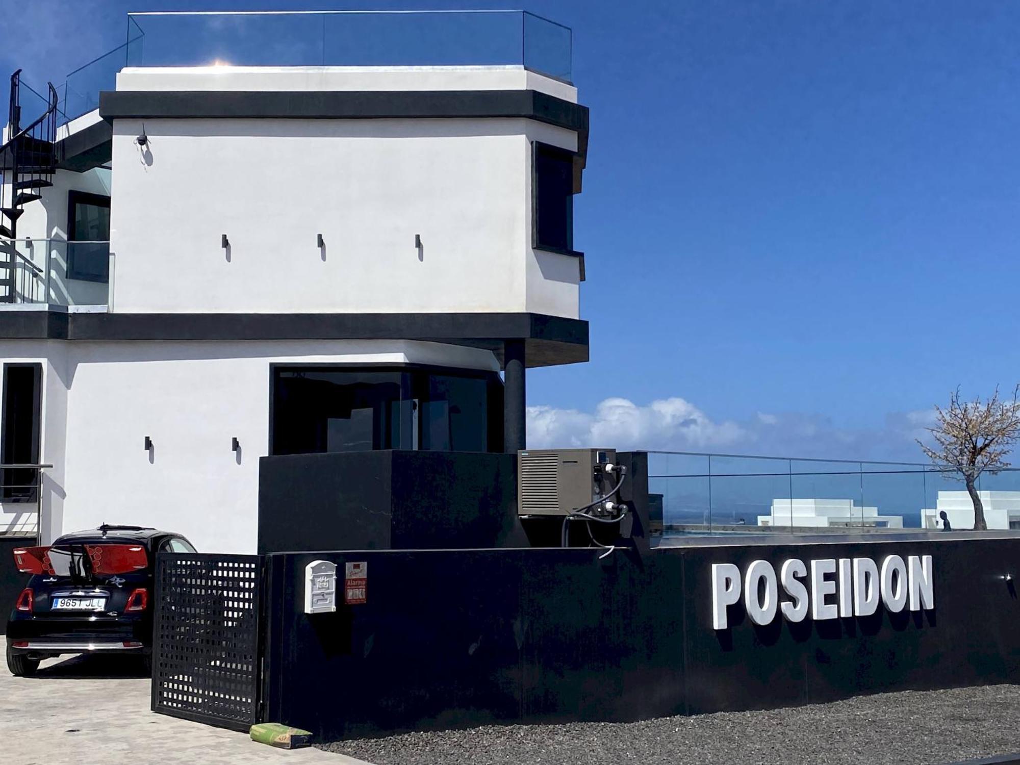 Villa Poseidon Corralejo With Private Heated Pool, Sauna And Stunning Volcano Views By Amazzzing Travel Buitenkant foto