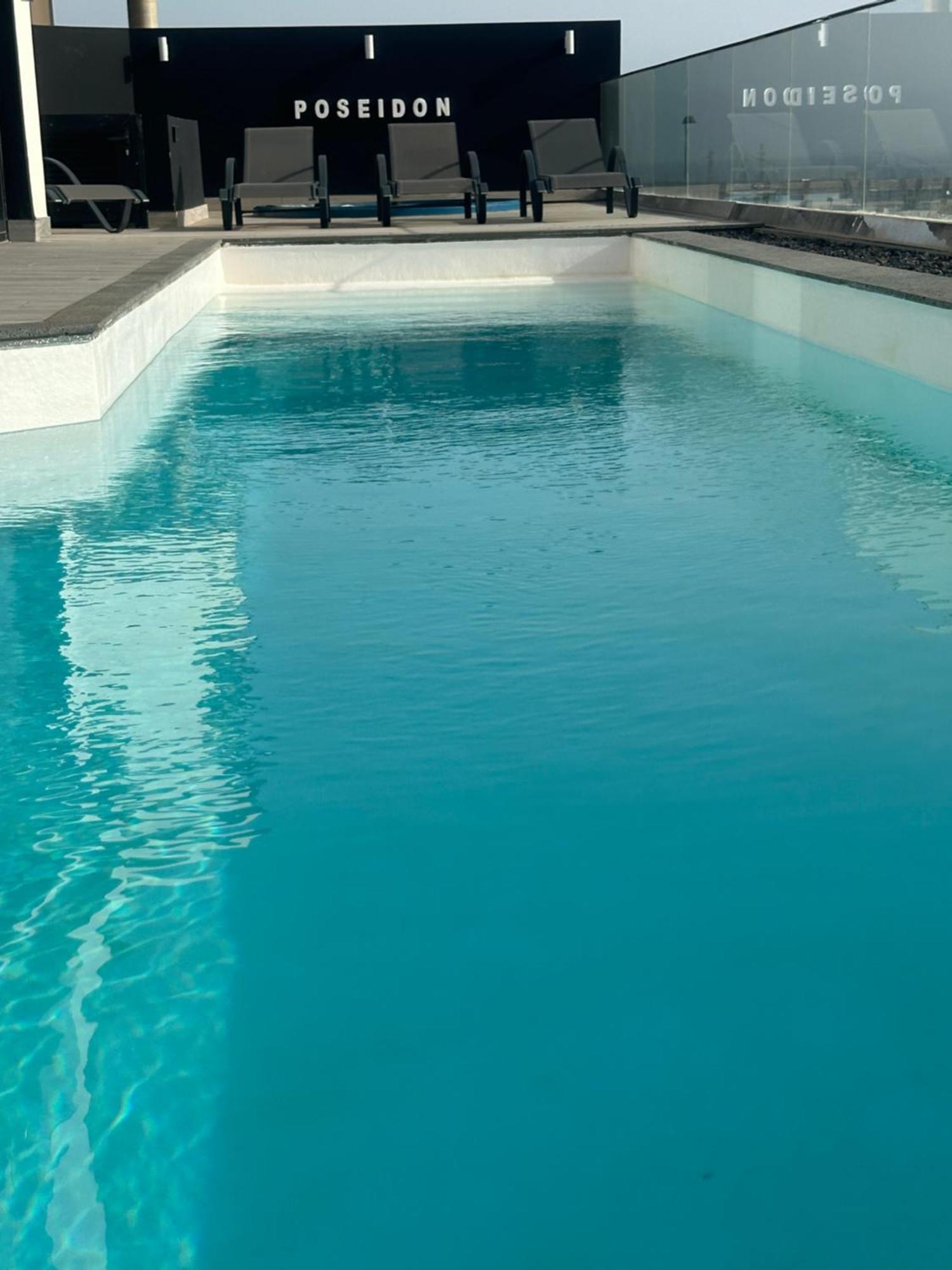 Villa Poseidon Corralejo With Private Heated Pool, Sauna And Stunning Volcano Views By Amazzzing Travel Buitenkant foto